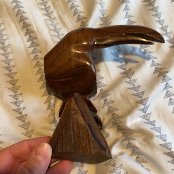 Wooden Toucan Bird Sculpture Decor Piece - Picture 4 of 5
